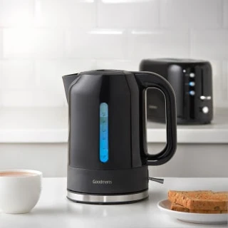 Goodmans Plastic Kettle - Black - Image 2