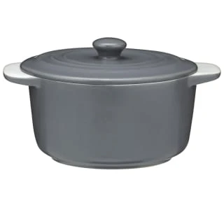 B&M Two Tone Casserole Dish